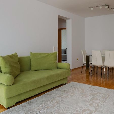 Brasov Holiday Apartments Exterior photo